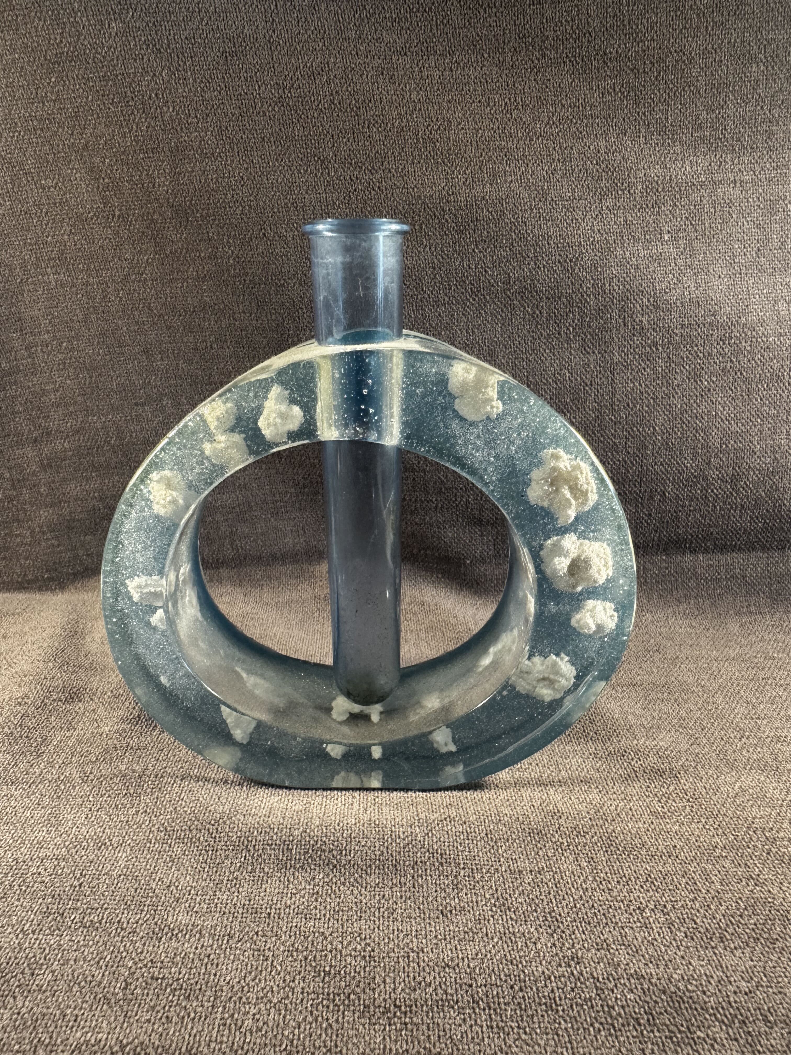 Resin Horseshoe Flower Holder